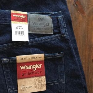 Men’s Wrangler Regular Fit NWT